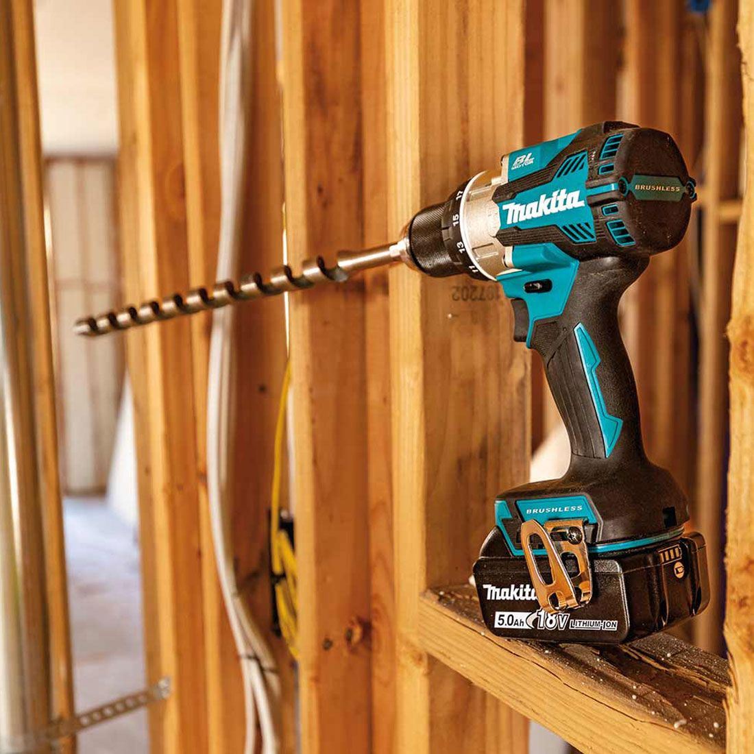 18V Cordless Brushless Hammer Drill Driver